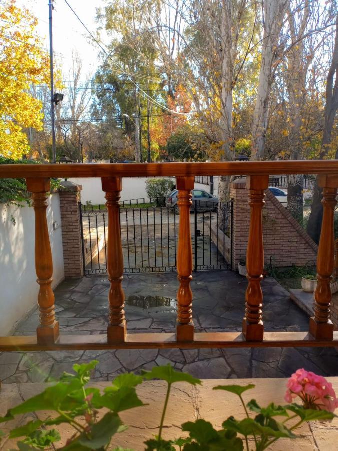 Casa Bravo Bed & Breakfast Mendoza Exterior photo